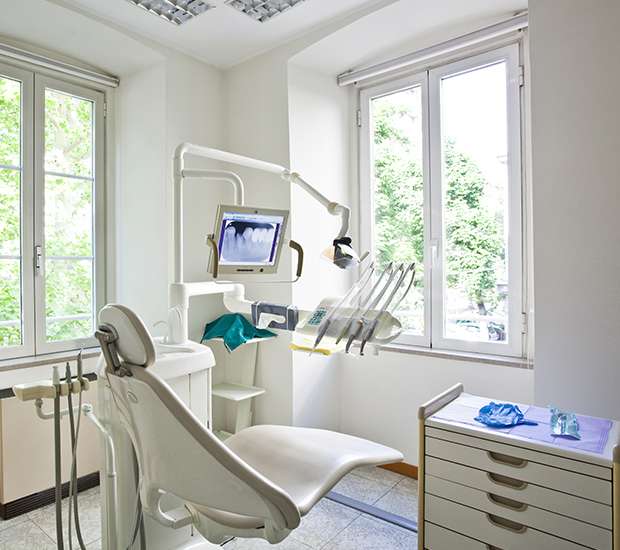 About Us | Dental Bright - Dentist Houston, TX 77036 | (713) 357-6355